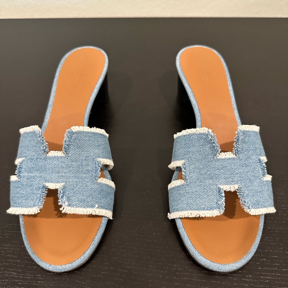 NWB - Hermes Oasis Sandal - Sz 38.5/ US 7.5
